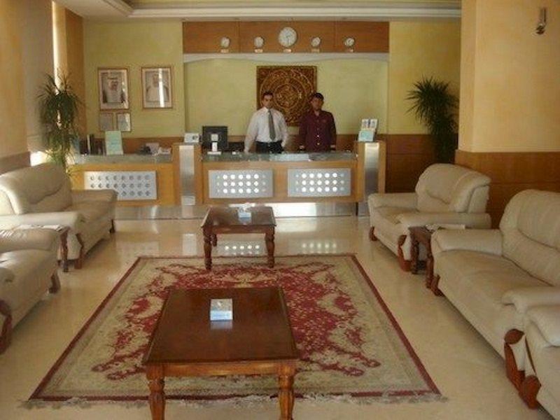 Continental Suite Farwaniya Kuwait City Exteriör bild